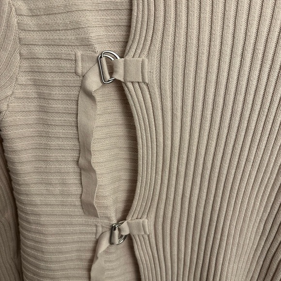 CABI D RING #3363 S rib asymmetrical cream tie back womans gorpcore sweater - Picture 7 of 13